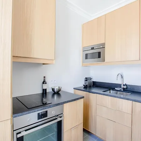 4 People Saint-germain-des-pres - Quartier Latin By Weekome * Parigi
