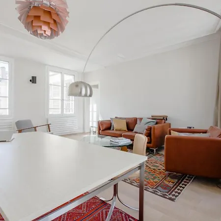 4 People Saint-germain-des-pres - Quartier Latin By Weekome Appartamento Parigi